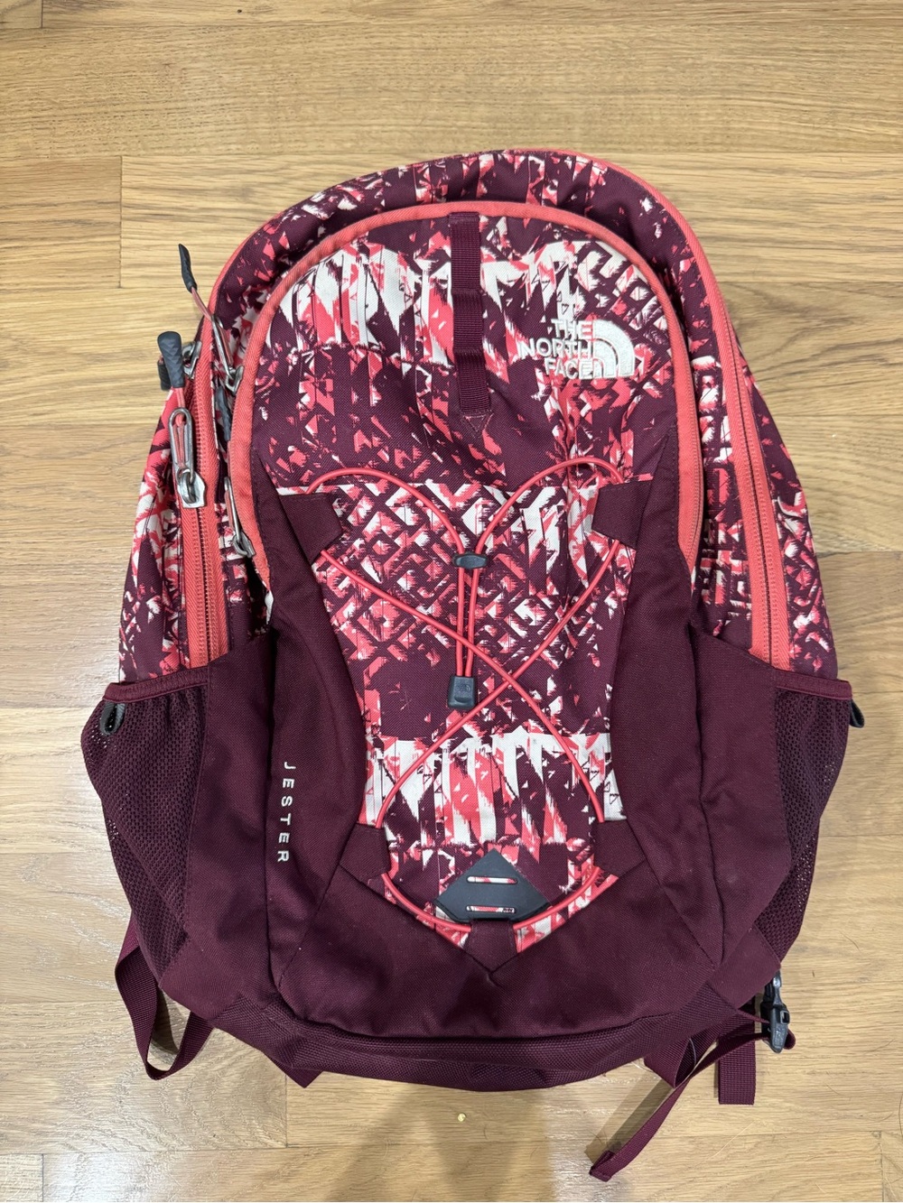 The North Face Jester Unisex Burgundy Geometric Print Backpack FlexVent